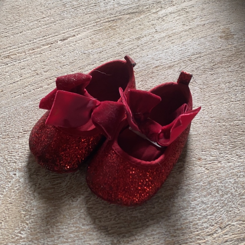 Red Bow Shoes